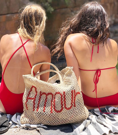 Amour - Natural and scarlet