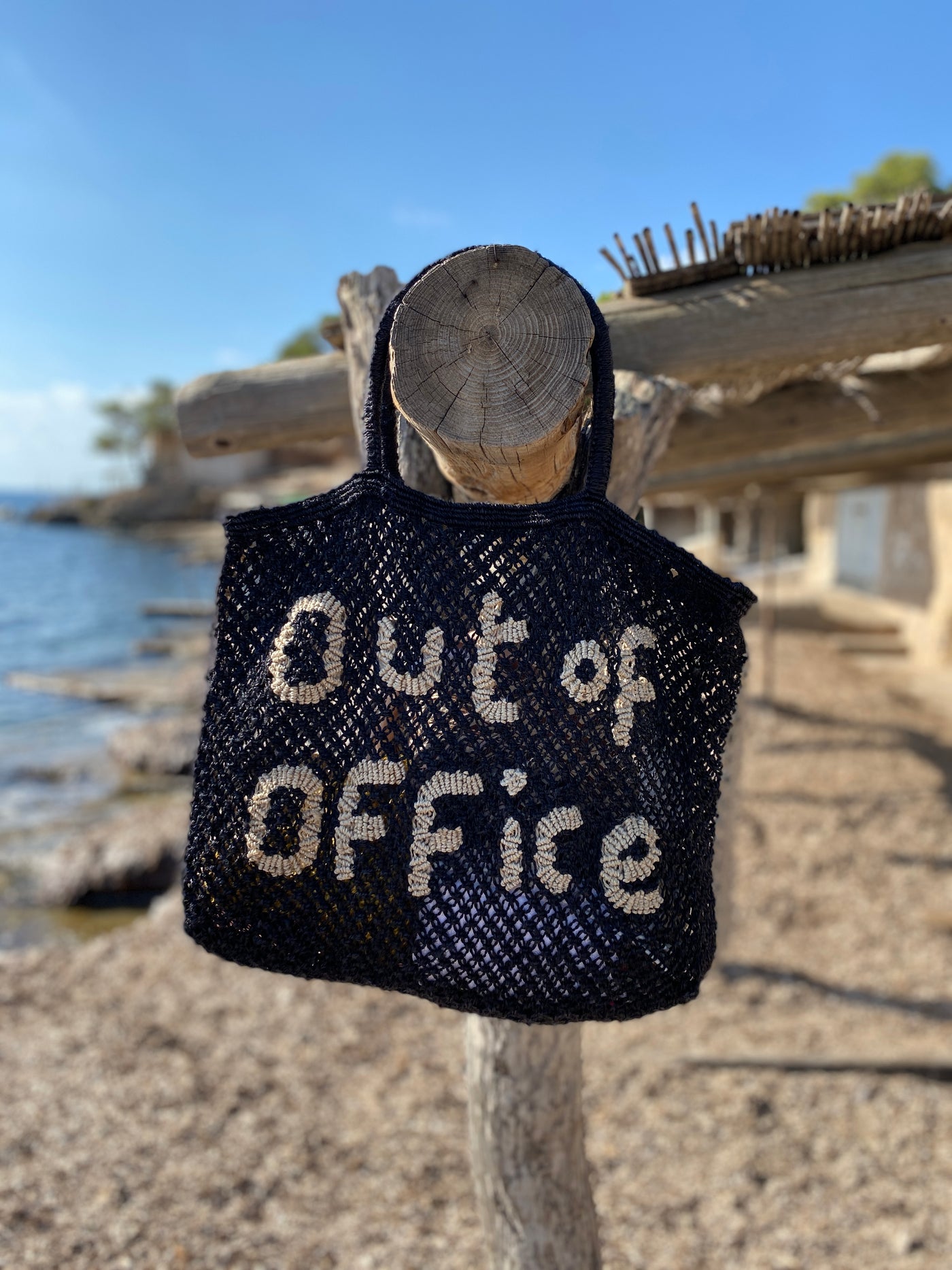 out of office black small