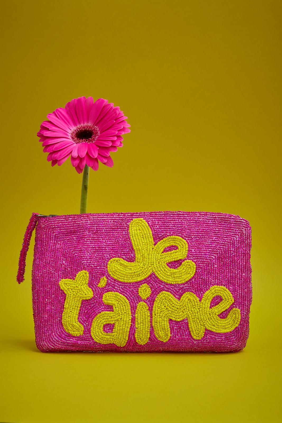 Je t’aime bead clutch - Pink and yellow (PRE-ORDER - ARRIVING END OF NEXT WEEK)